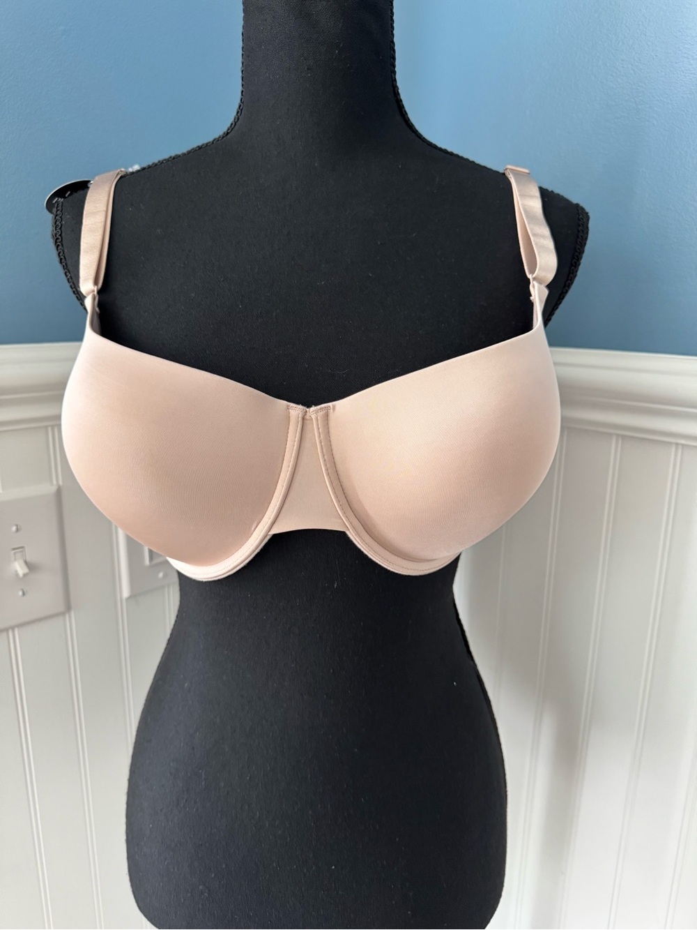 NEW Natori Ultra Push-Up Convertible Racerback T-Shirt Bra Nude 36DD
